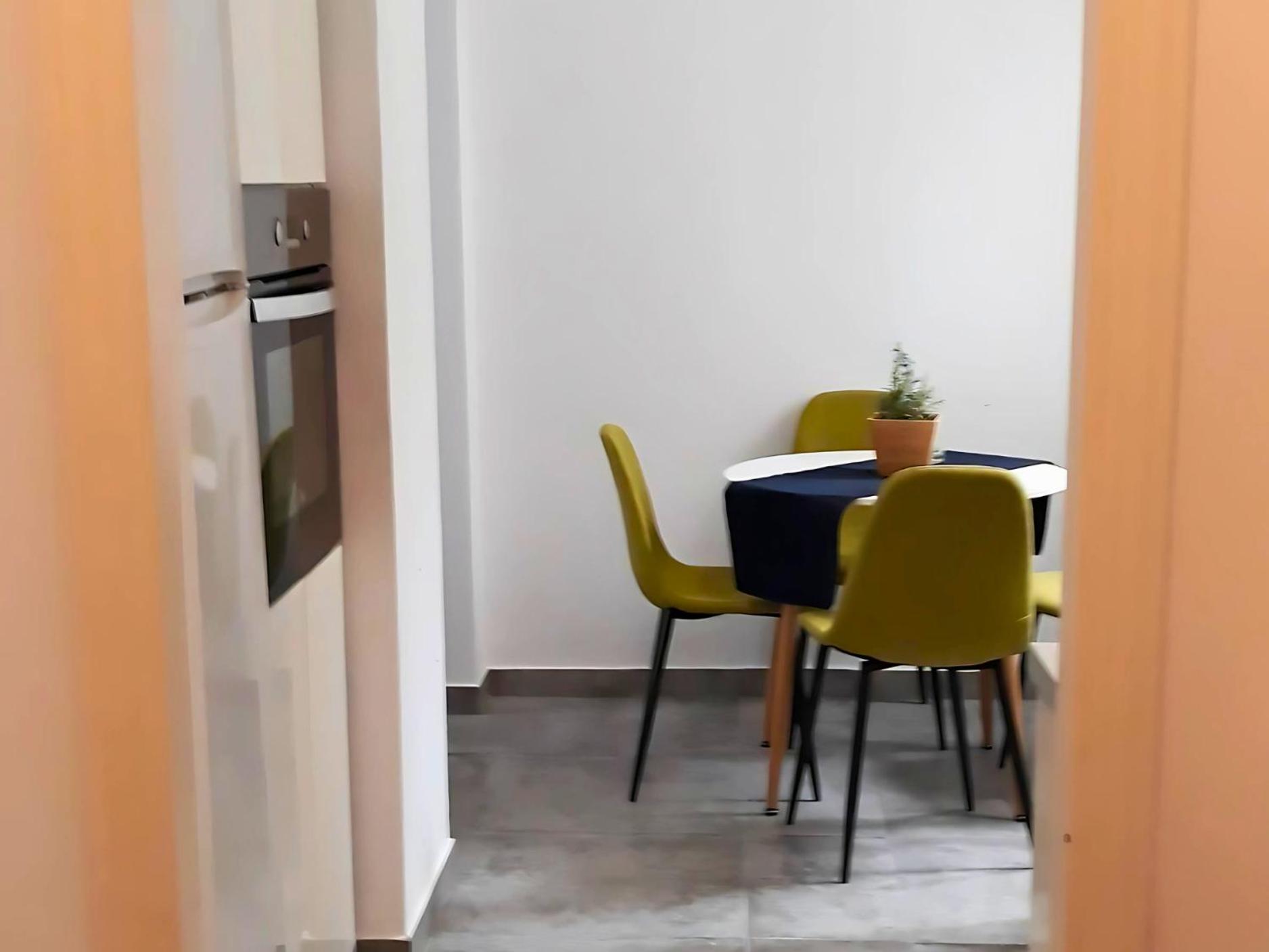 Cozy Apartment For 4 In Kolonaki, Lycabettus Athen Eksteriør bilde